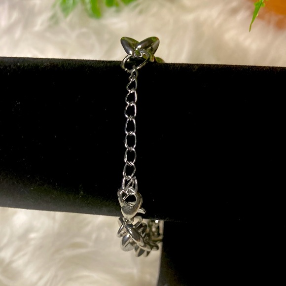 NWT! Mens Silver linked adjustable bracelet. - Picture 3 of 3